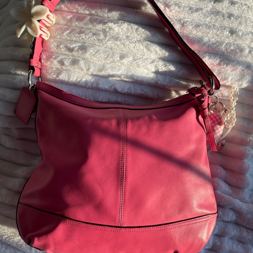 Coach Pink Shoulder Bag - Picture 4 of 9